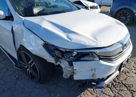 2017 Honda Accord Sport Se z USA, uszkodzony, nr VIN 1HGCR2F15HA088744